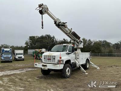 Altec DL45-TR, 30,000 Lb Digger Derrick