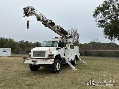 Altec DM47-TR, 23,790 Lb Digger Derrick
