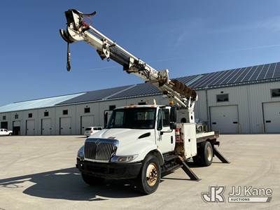 Telelect Commander 4045, 25,890 Lb Digger Derrick