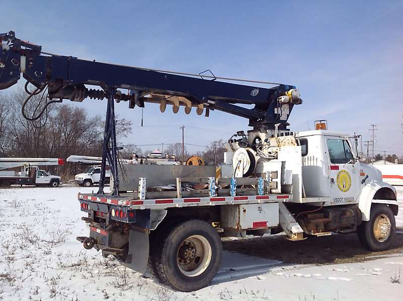 1993 International 4800 Digger Derrick Truck For Sale Charlotte, MI 9008456