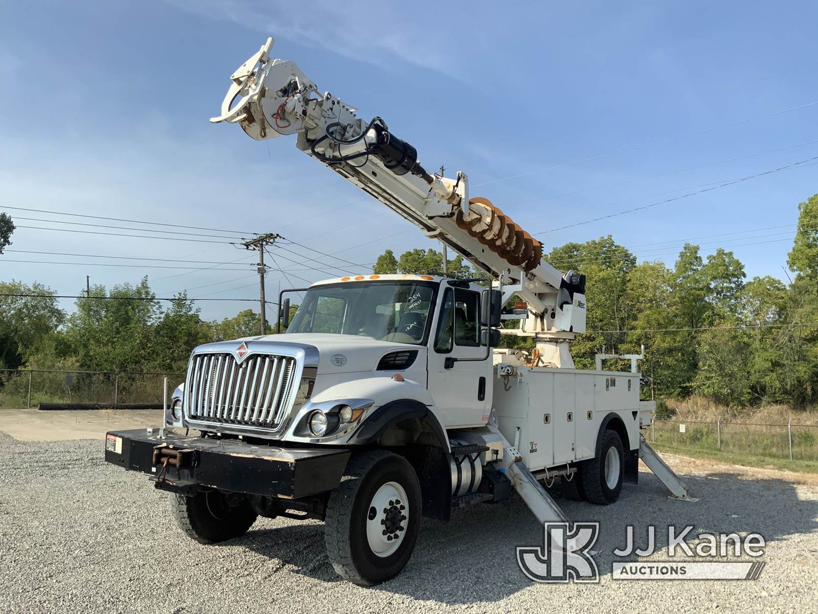 2017 Altec DM47B-TR, 23,790 Lb Digger Derrick For Sale, 8,784 Hours ...