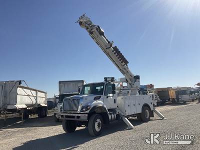 Altec DC47-TR, 23,790 Lb Digger Derrick