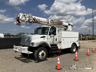Altec D947-TR, 24,000 Lb Digger Derrick