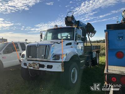 Altec DL42-TB, 30,000 Lb Digger Derrick
