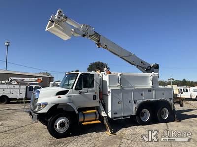 Altec DM45T, 27,630 Lb Digger Derrick