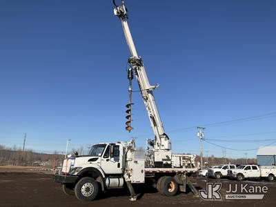 Altec D2045-BR, 25,000 Lb Digger Derrick