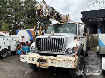 Altec DM45-TR, 26,790 Lb Digger Derrick