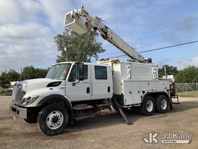 Altec DM45-TC, 27,630 Lb Digger Derrick