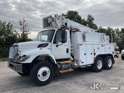 Altec DM45-T, 27,630 Lb Digger Derrick