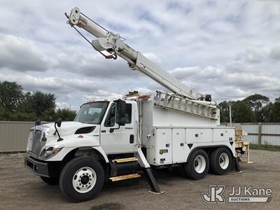 Altec DM45-TC, 27,630 Lb Derrick