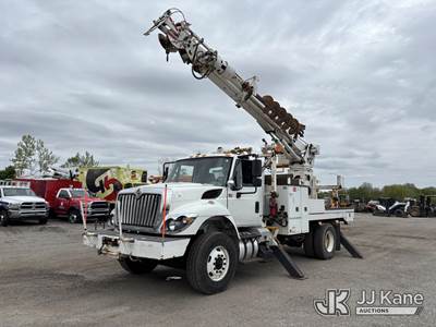 Terex Commander C4047, 23,590 Lb Digger Derrick