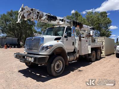 Altec D3060A-TR, 25,250 Lb Digger Derrick