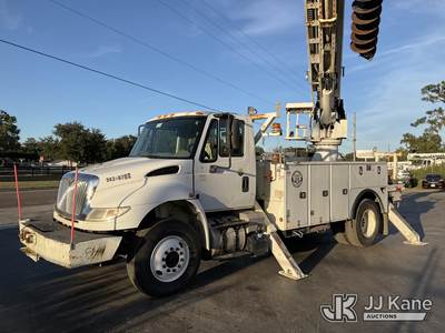 Altec DM47B-TR, Digger Derrick