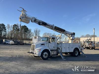 Altec DM47B, 23,790 Lb Digger Derrick