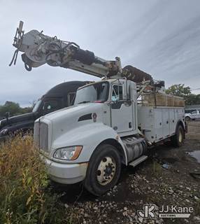Altec DC47-TR, 23,790 Lb Digger Derrick