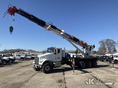 Altec DT105, 60,000 Lb Digger Derrick
