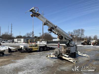 Altec DB37, 3,800 Lb Back Yard Digger Derrick