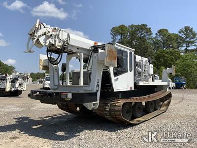 Altec D4060A-T, 30,000 Lb Digger Derrick