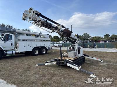 SDP 55M, 5,500 Lb Back Yard Digger Derrick