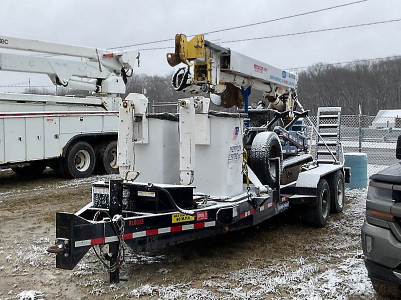 Skylift MDS 6000, Back Yard Digger Derrick with 46 ft. sheave height, 3