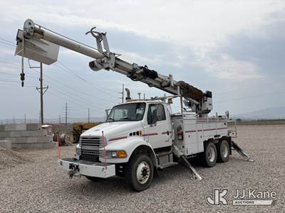 Altec DM45TR, 26,790 Lb Digger Derrick