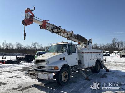 Altec D945-TR, 27,070 Lb Digger Derrick