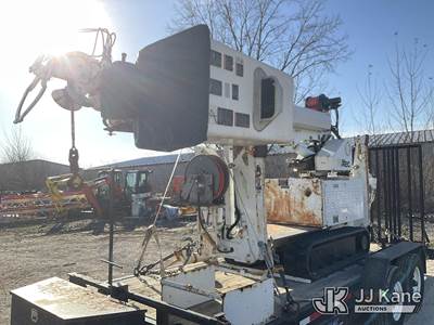 Altec DB37, 3,800 Lb Back Yard Digger Derrick