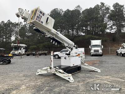 Altec DB37, 3,800 Lb Back Yard Digger Derrick
