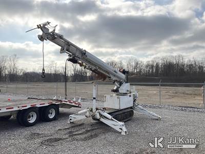 Altec DM37, 3,800 Lb Back Yard Digger Derrick