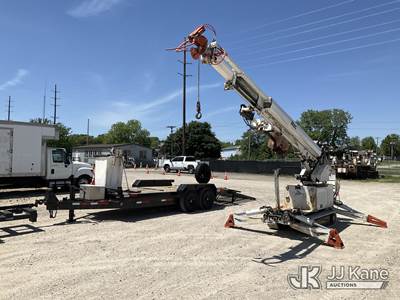 Altec DB37, 3,800 Lb Digger Derrick