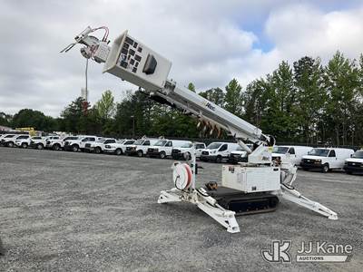Altec DB37, 3,800 Lb Back Yard Digger Derrick