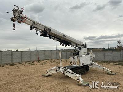 Altec DB35, 3,800 Lb Back Yard Digger Derrick