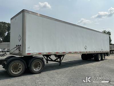 2013 Vanguard National VIP 4000 T/A Van Body Trailer