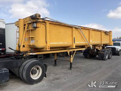 Clement HL33 Dump Trailer