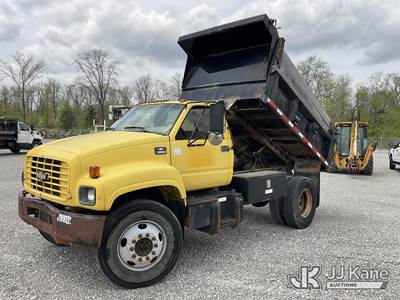 2001 Chevrolet C7500 Dump Truck