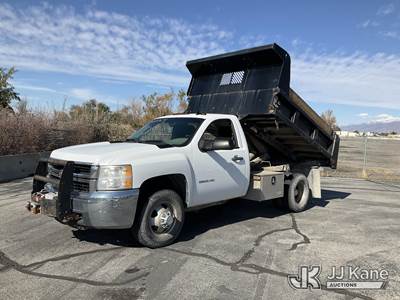 2010 Chevrolet Silverado 3500HD 4x4 Dump Truck