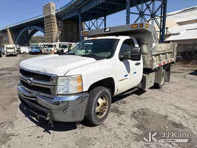 2008 Chevrolet Silverado 3500HD 4x4 Dump Truck
