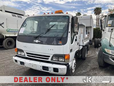 2000 Chevrolet W45042 Dump Truck