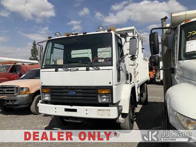 1995 Ford CF7000 Dump Truck