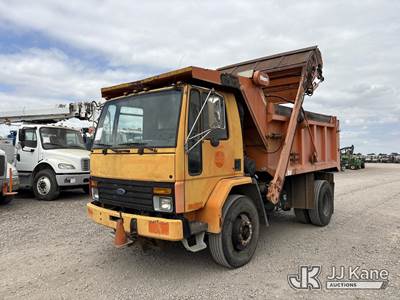 1996 Ford CF8000 Dump Truck