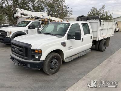 2008 Ford F-350 SD Crew-Cab Dump Truck