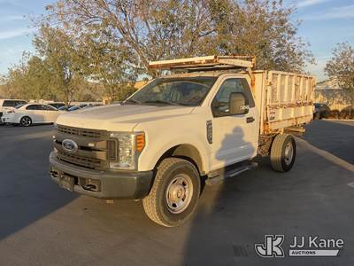2017 Ford F-350 SD Dump Truck