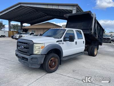 2015 Ford F450 4x4 Crew-Cab Dump Truck