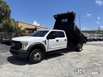 2017 Ford F450 Crew-Cab Dump Truck