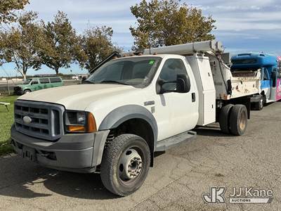 2006 Ford F-450 SD Regular Cab DRW Dump Truck