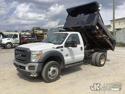 2016 Ford F-550 4x4 Regular Cab DRW Dump Truck