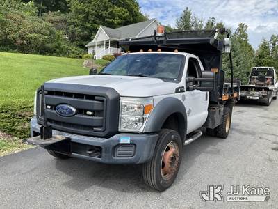 2016 Ford F550 2WD Dump Truck