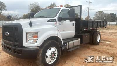 2022 Ford F-750 Dump Truck