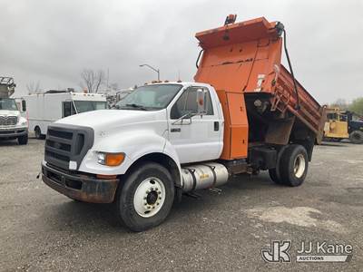 2010 Ford F750 Dump Truck