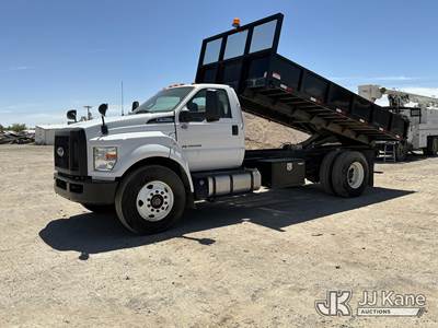 2022 Ford F-750 Dump Truck
